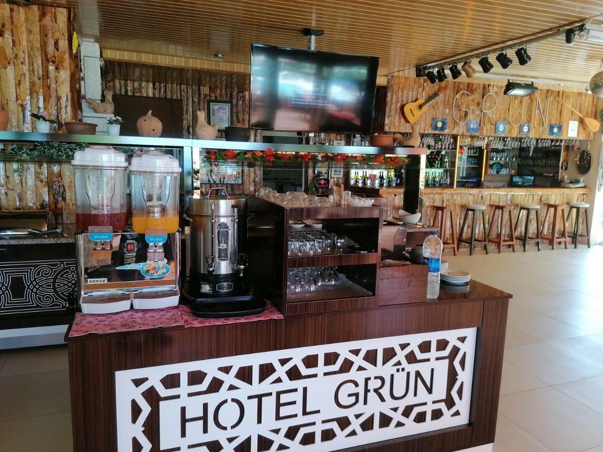 Hotel Gruen Kızılot Bagian luar foto